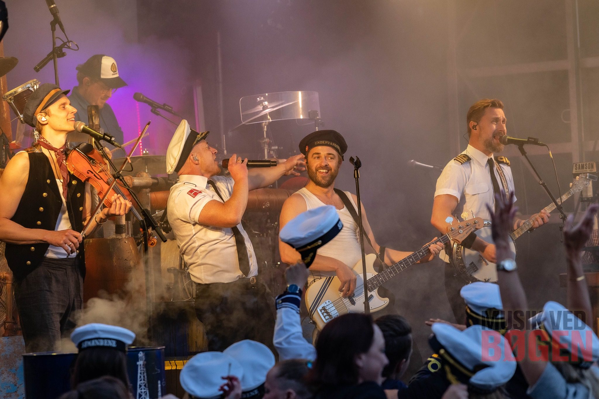 Sømændene til Musik ved Bøgen